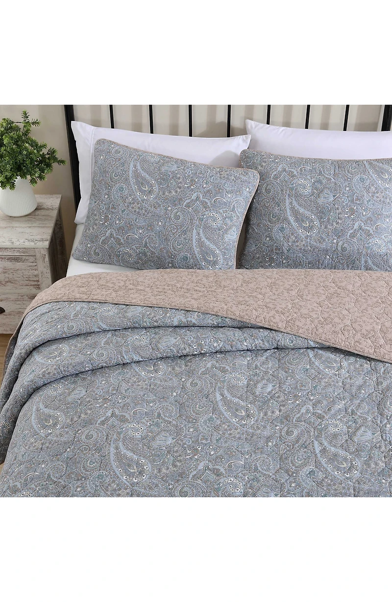 Emilia Reversible Quilt & Sham Set