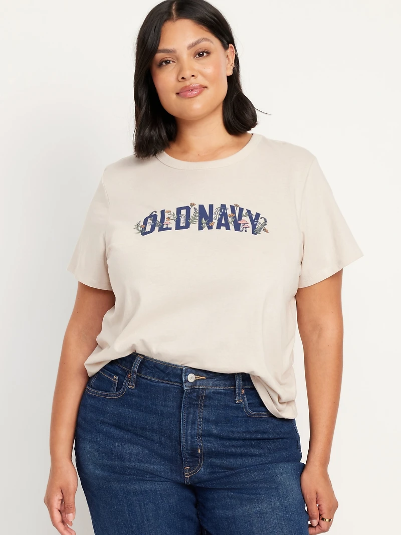 EveryWear Logo-Graphic T-Shirt