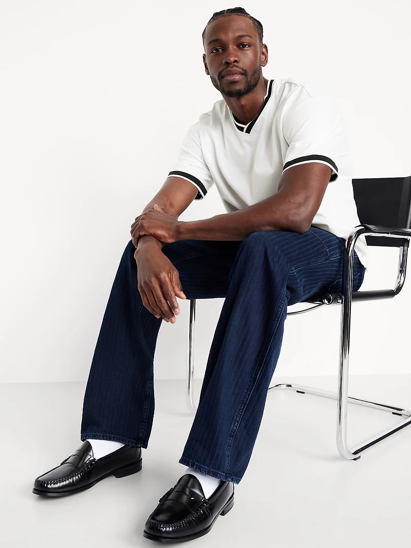 Heavyweight Cropped V-Neck T-Shirt