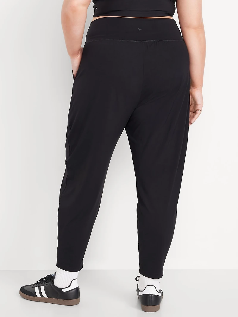 High-Waisted StudioSmooth Jogger