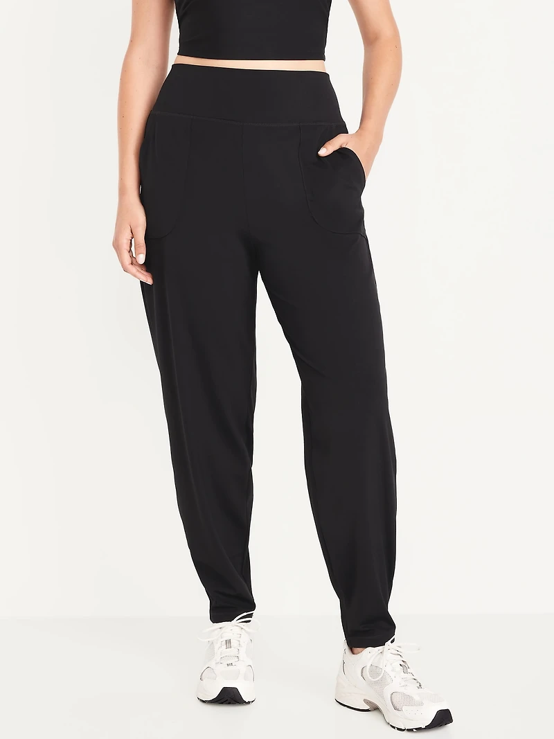 High-Waisted StudioSmooth Jogger