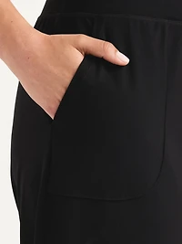 High-Waisted StudioSmooth Jogger