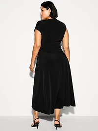 The Occasion by Old Navy Twist-Front Jersey Midi Dress