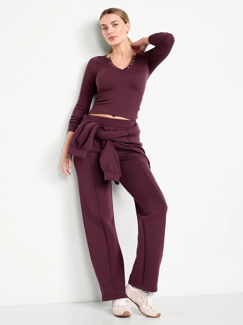 Exhale Seamless Cropped Henley Top