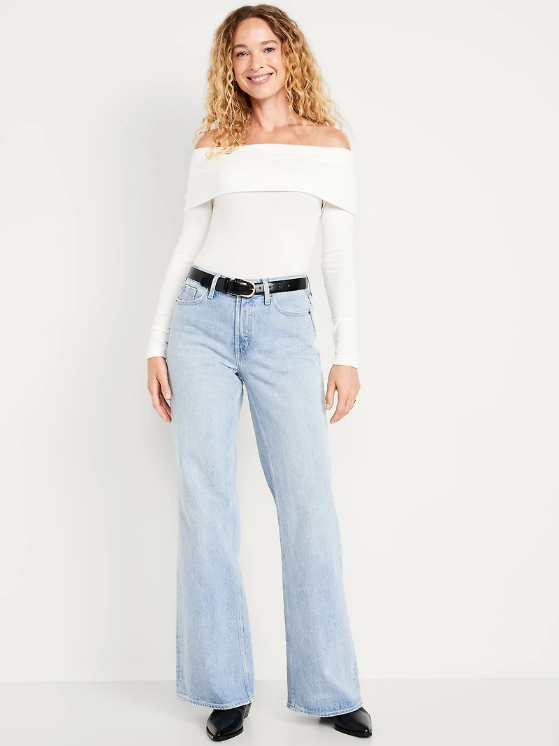 Mid-Rise Loose Boot-Cut Jeans