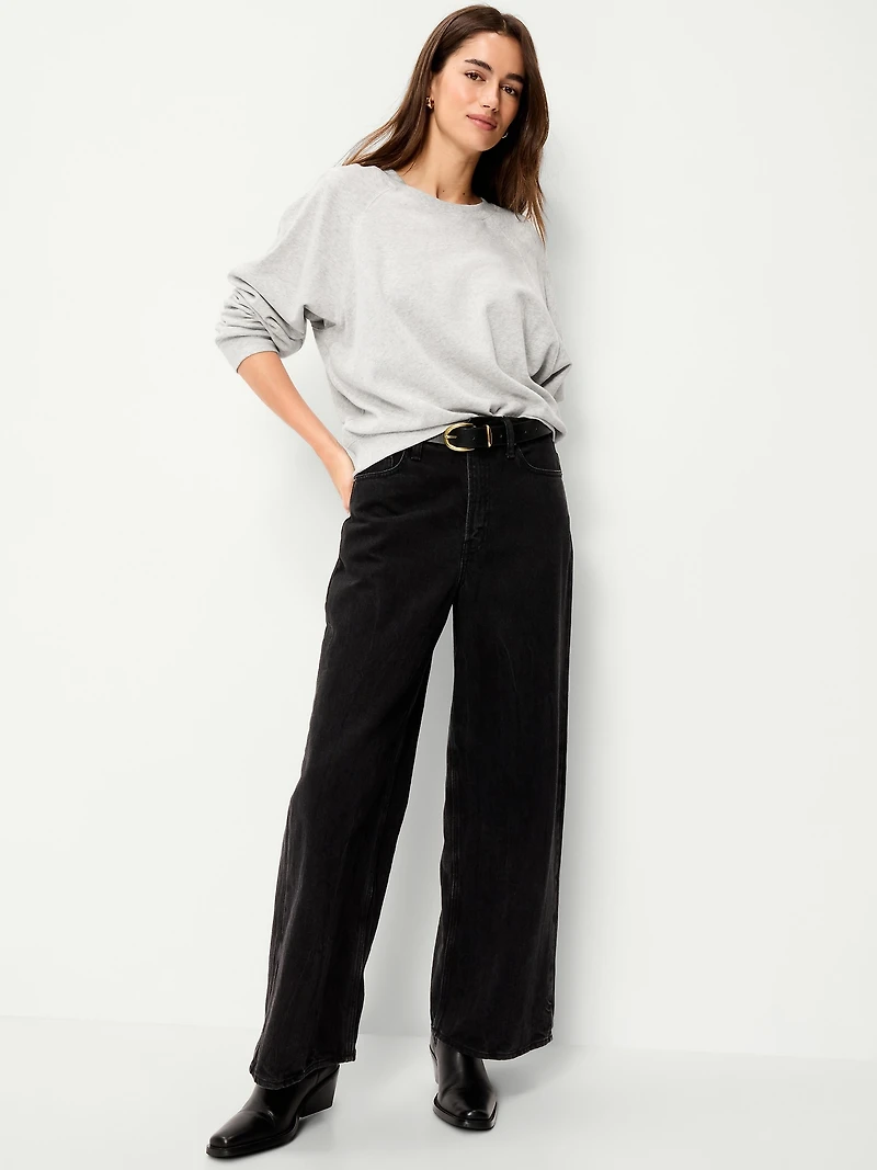 Oversized Raglan Sweatshirt