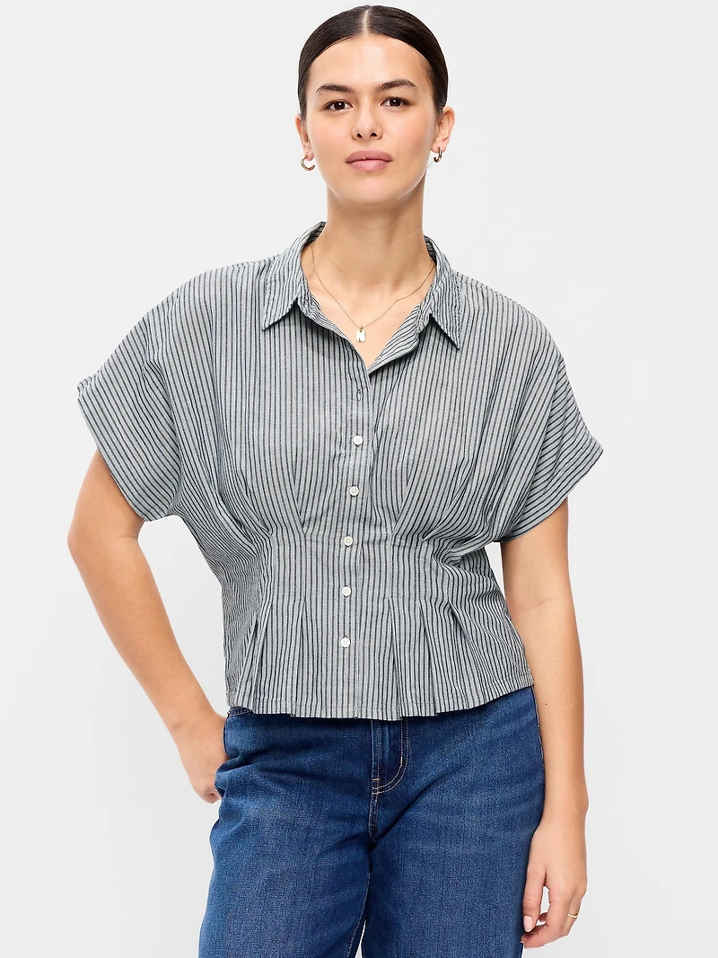 Slim Short-Sleeve Cinched-Waist Button-Down Shirt