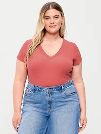 Snug V-Neck Crop T-Shirt