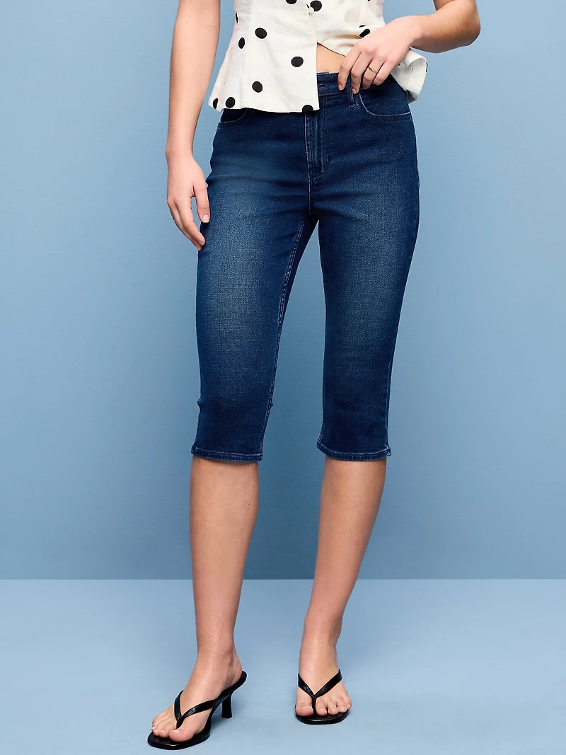 High-Waisted Wow Capri Jeans