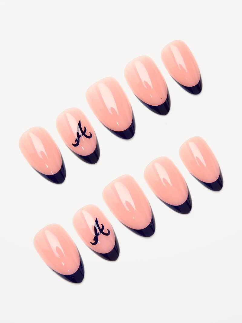 Glamnetic x Fanatics Atlanta Braves Press-On Nail Kit