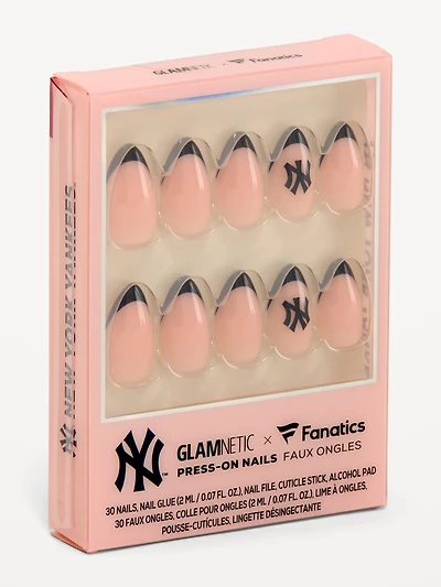Glamnetic x Fanatics New York Yankees Press-On Nail Kit