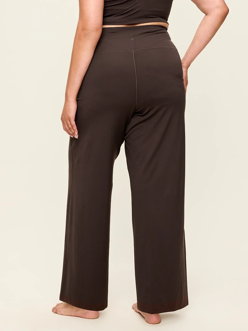 High-Waisted StudioSmooth Wide-Leg Pants