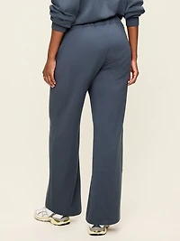 Mid-Rise Dynamic Fleece Textured Wide-Leg Sweatpants