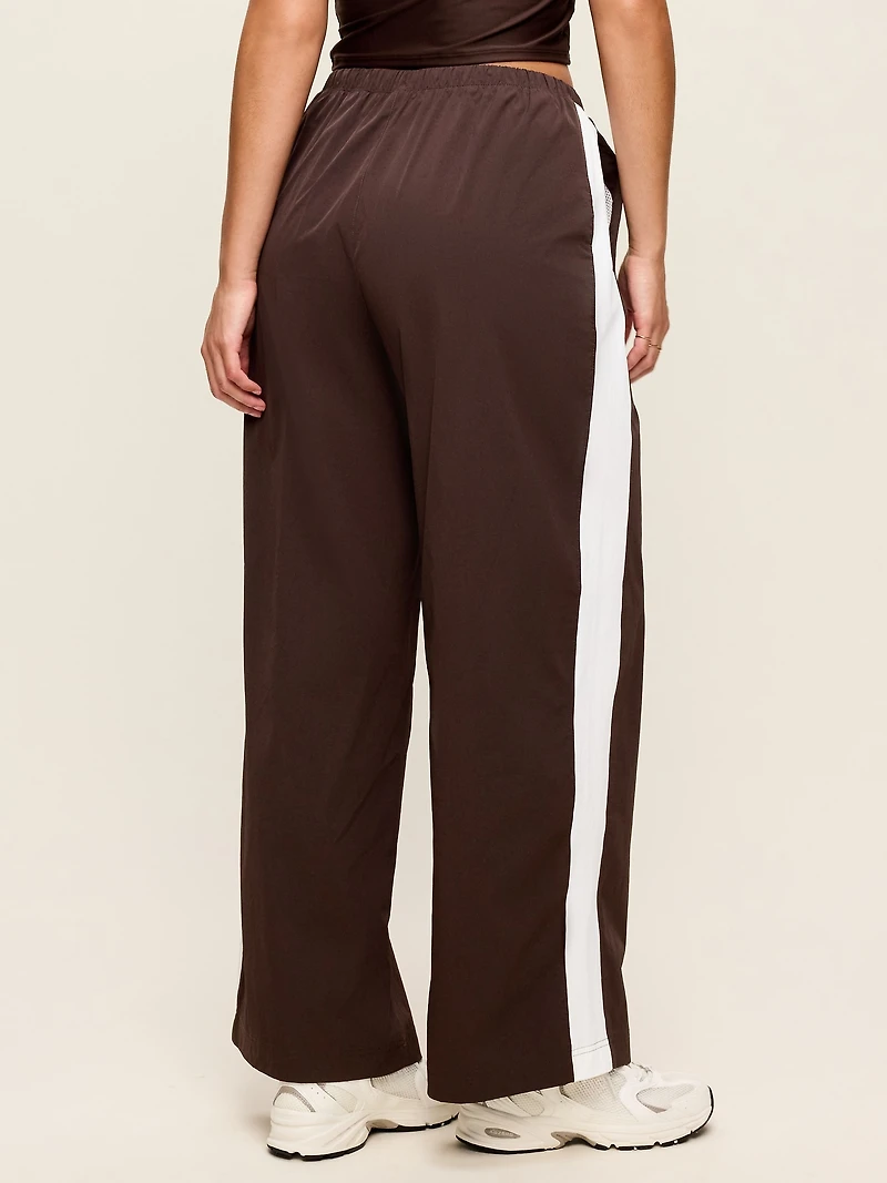 High-Waisted TrekTech Lightweight Woven Active Pants