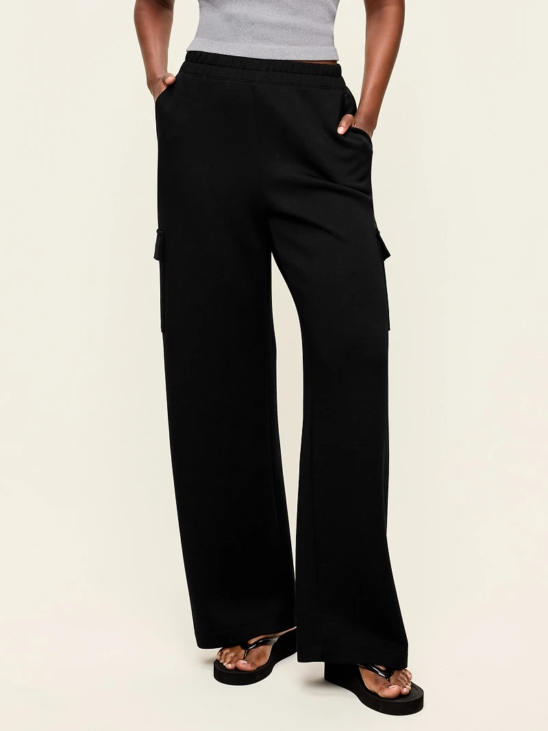 High-Waisted Bounce Fleece Wide-Leg Cargo Sweatpants