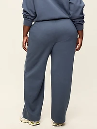 Mid-Rise Dynamic Fleece Textured Wide-Leg Sweatpants
