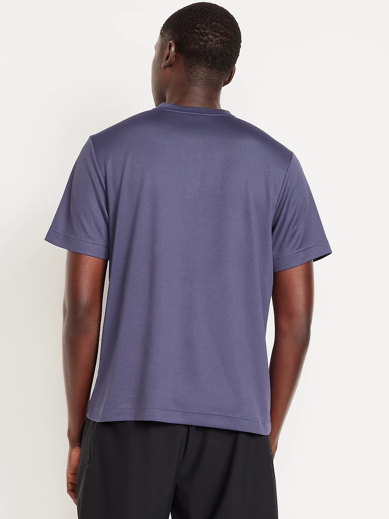 CloudMotion Henley T-Shirt
