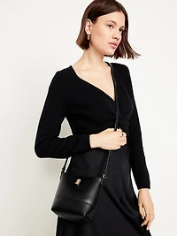 Small Preppy Bucket Crossbody Bag