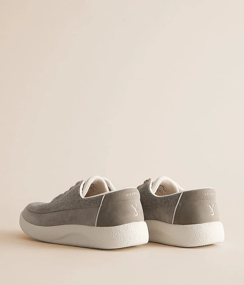 Cosmo Sneaker