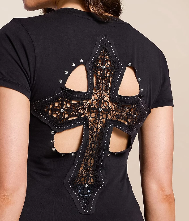 Leona T-Shirt