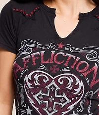 Leona T-Shirt