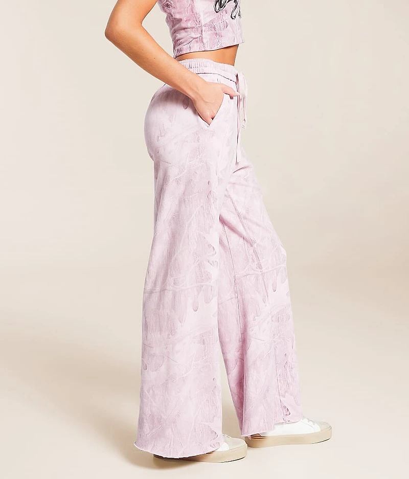 Jump Camo Sweatpant