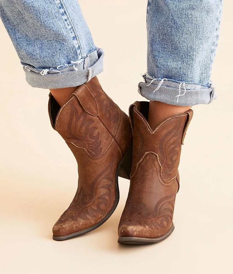 Chandler Leather Western Ankle Boot