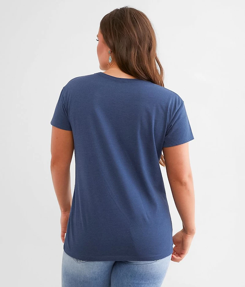 Lucky Ribbon T-Shirt