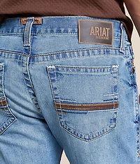 M7 Slim Straight Stretch Jean