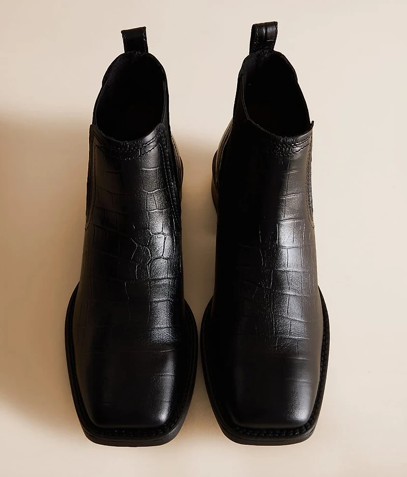 Booker Leather Chelsea Boot