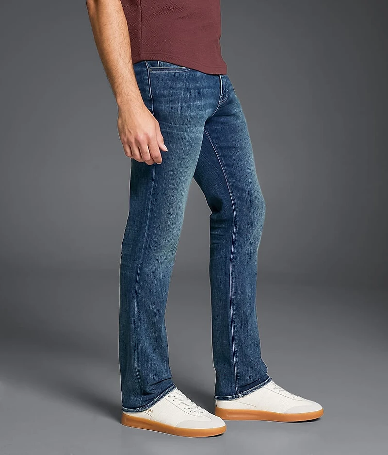Slim Straight Stretch Jean