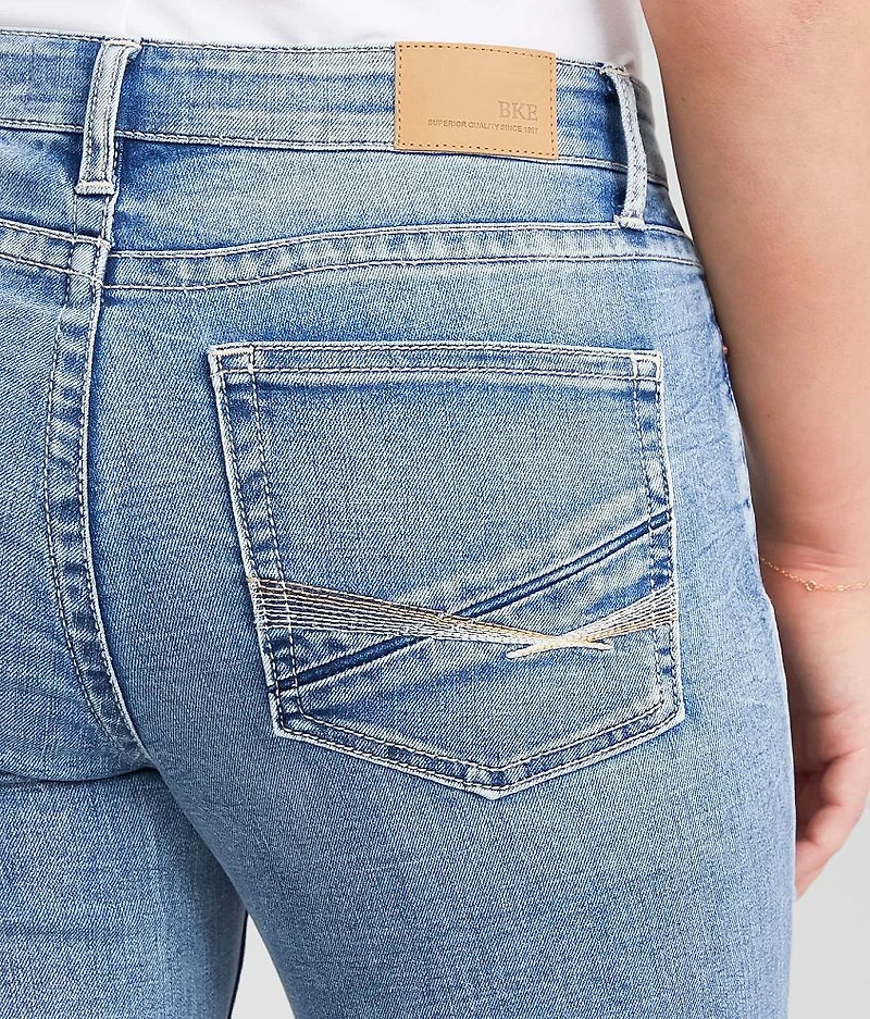 Gabby Cuffed Stretch Capri Jean