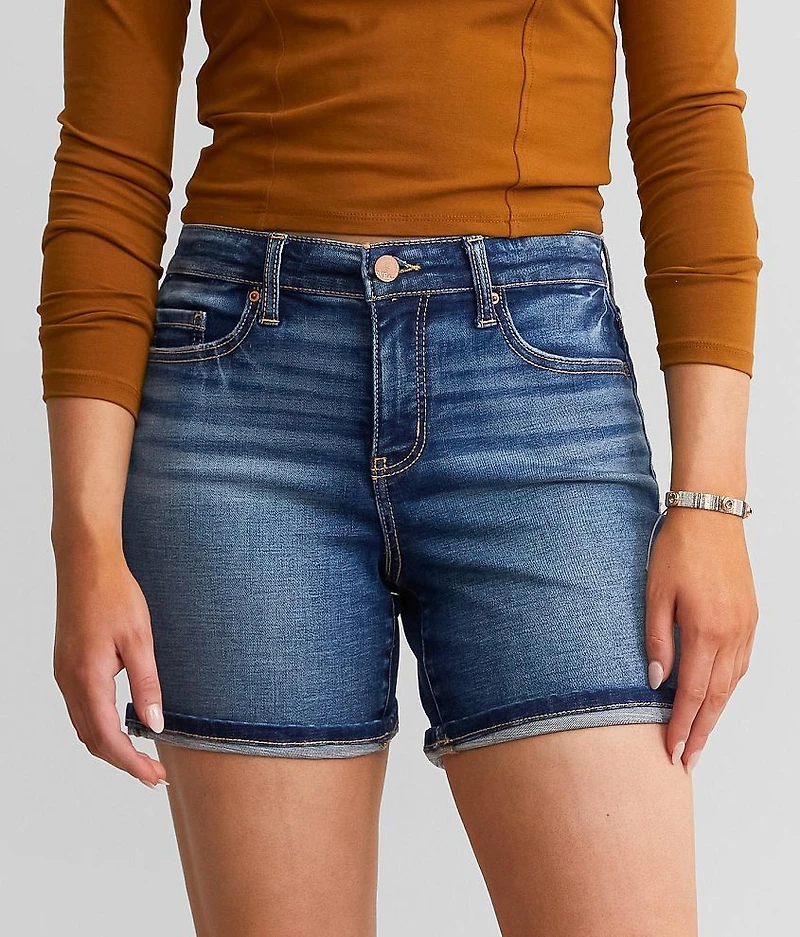 Gabby Stretch Cuffed Short