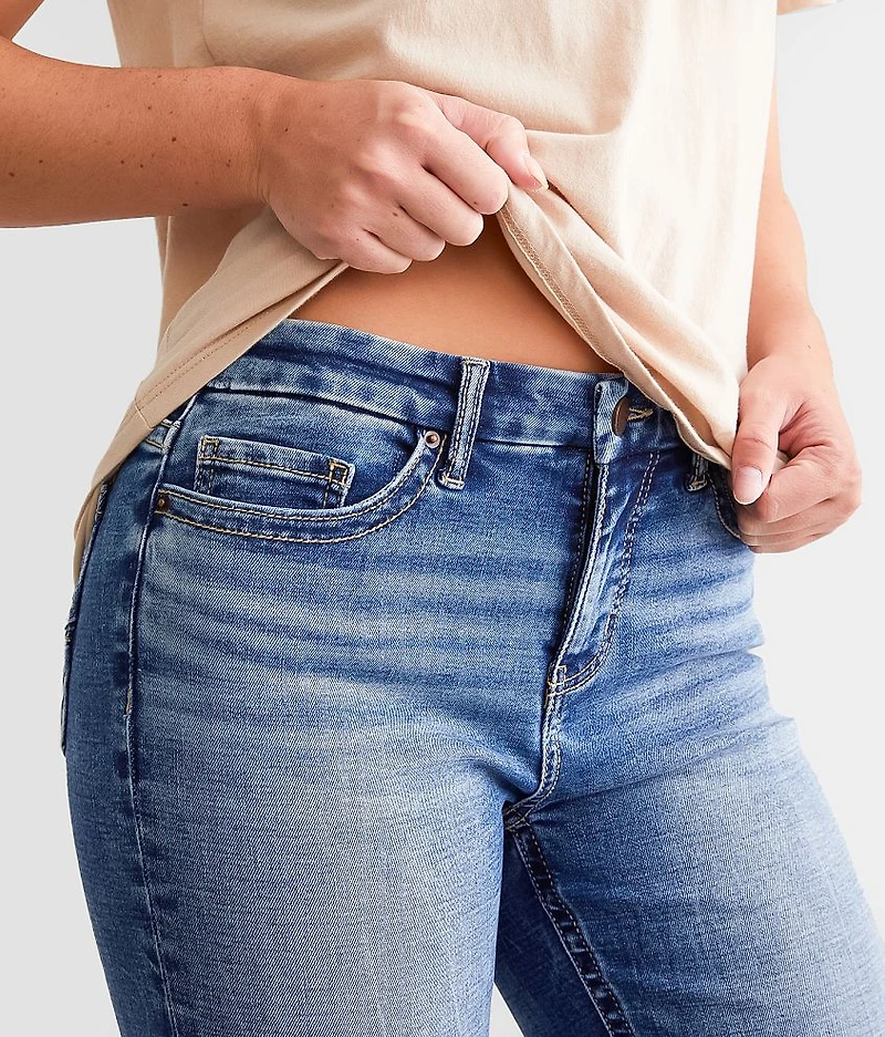 Gabby Cuffed Stretch Capri Jean