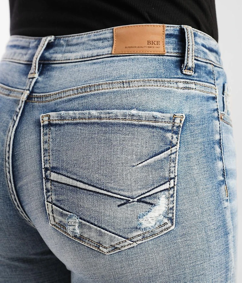 Payton Bermuda Stretch Cuffed Short