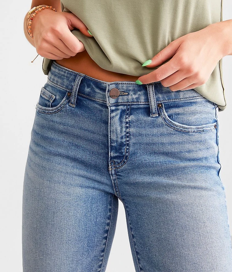 Payton Bermuda Stretch Short