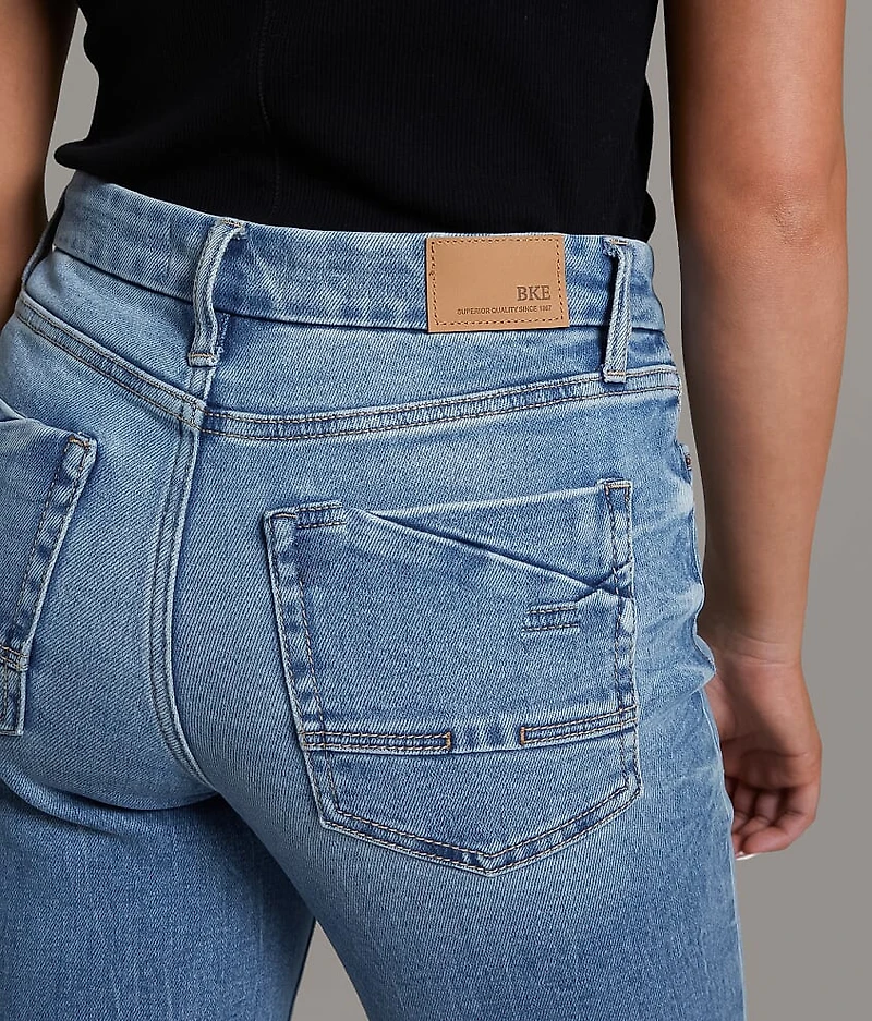 Gabby Bermuda Stretch Cuffed Short