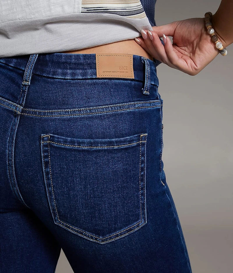 Payton Bermuda Stretch Cuffed Short