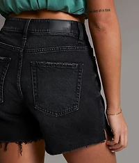 Billie Stretch Short