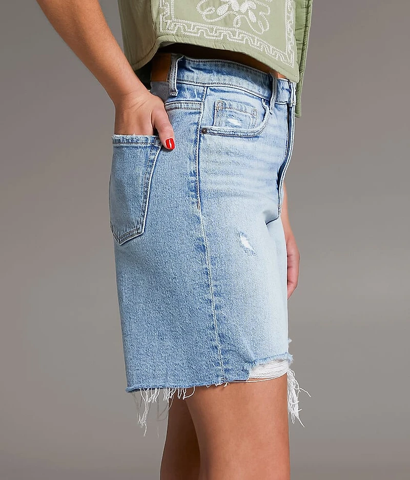 Billie Stretch Short