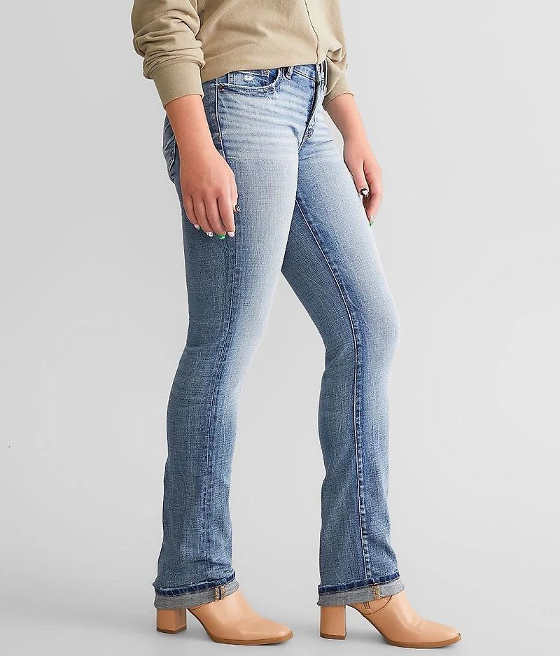 Victoria Straight Stretch Jean