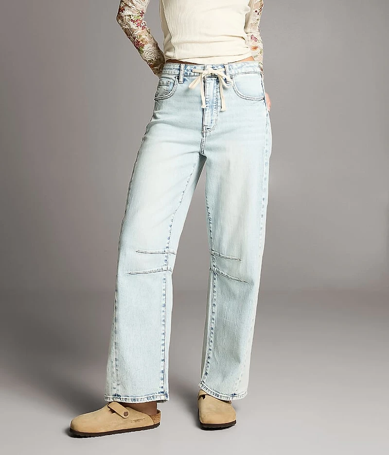 Billie Barrel Stretch Jean