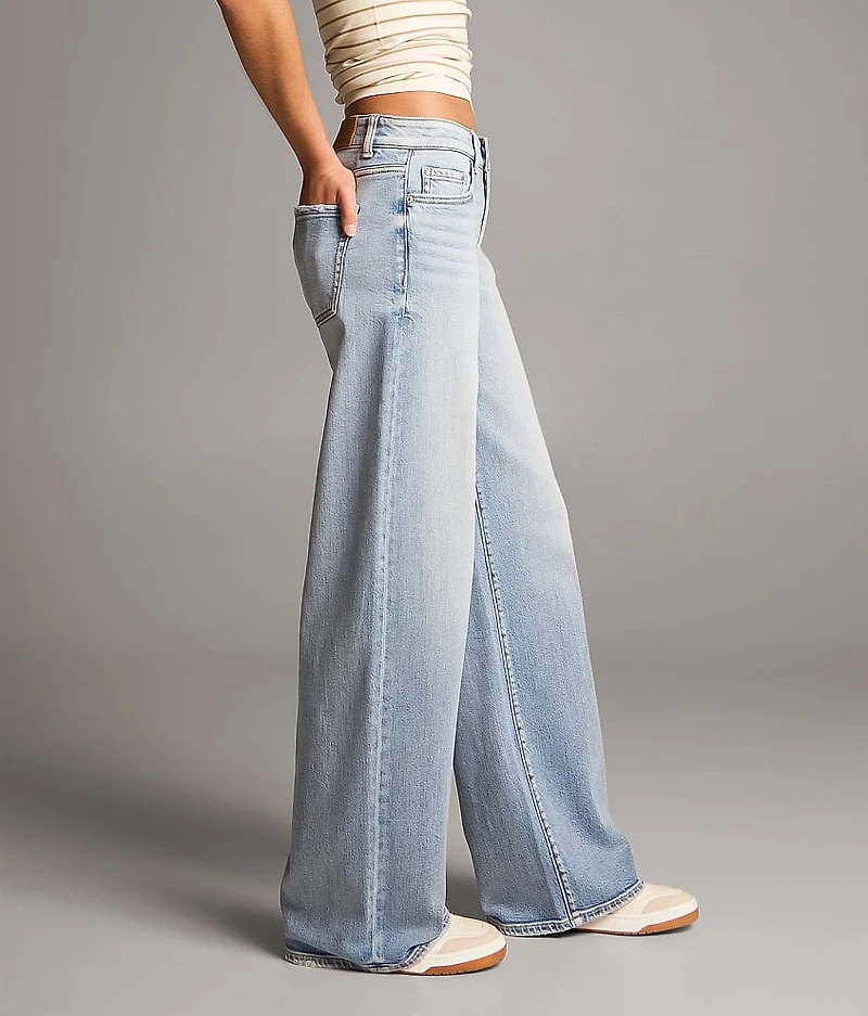 Taylor Low Slung Wide Leg Stretch Jean