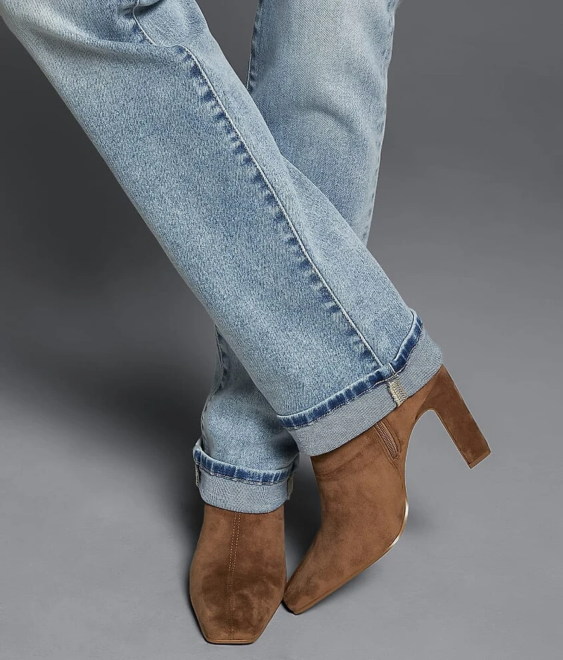 Fit No. 53 Straight Cuffed Jean