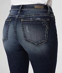 Curvy Straight Stretch Jean