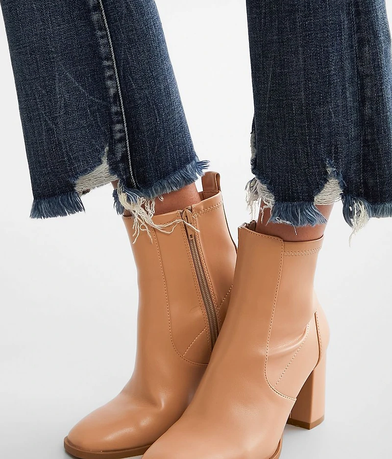 Fit No. 53 Cropped Flare Stretch Jean