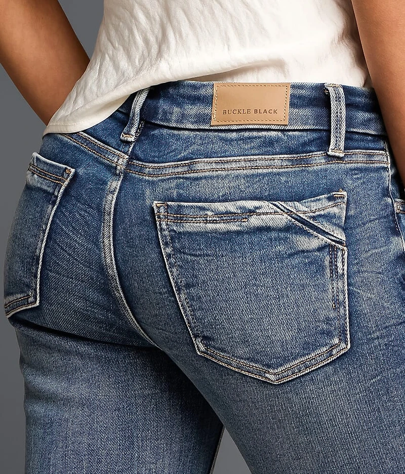 Fit No. 53 Capri Stretch Cuffed Jean