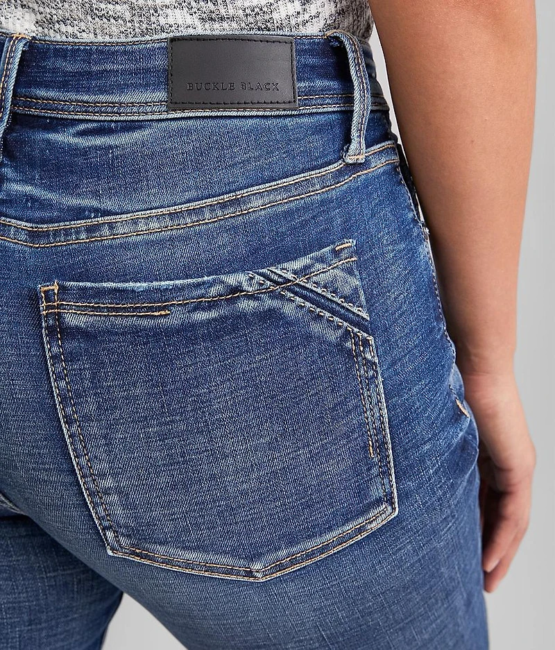 Fit No. 93 Mid-Rise Straight Jean