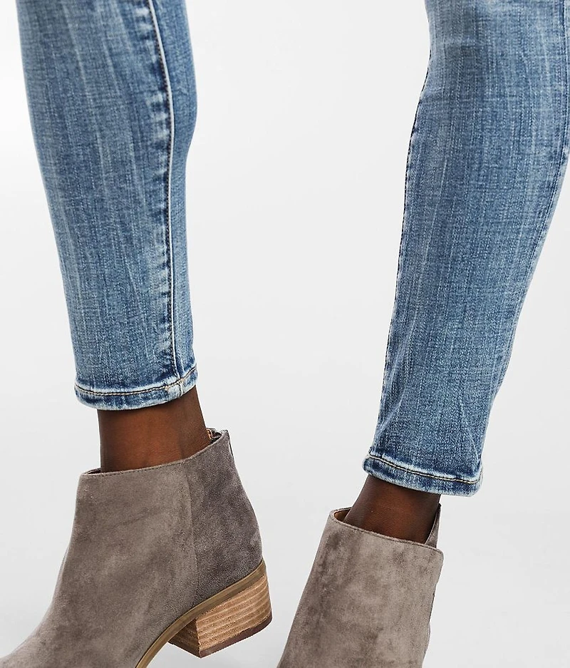 Fit No 53 Mid-Rise Skinny Jean