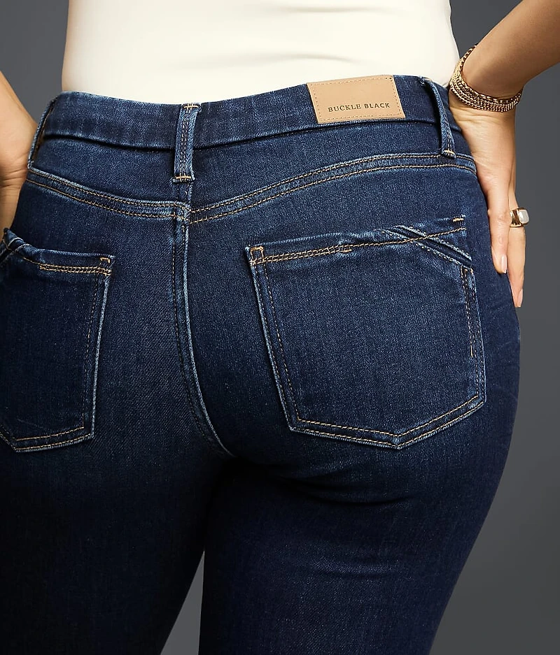 Fit No. 85 Bermuda Stretch Short